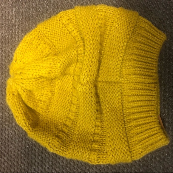 Wrapables Mustard Yellow Knit Slouchy Hat Beanie OS Chunky Knit - Picture 2 of 3